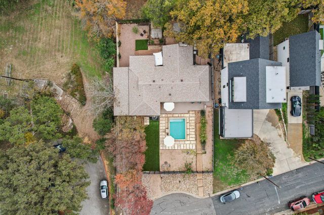 1101 Manlove ST, Austin, TX 78741