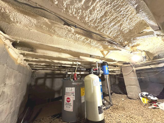 6 Fulton Drive, New Fairfield, CT 06812