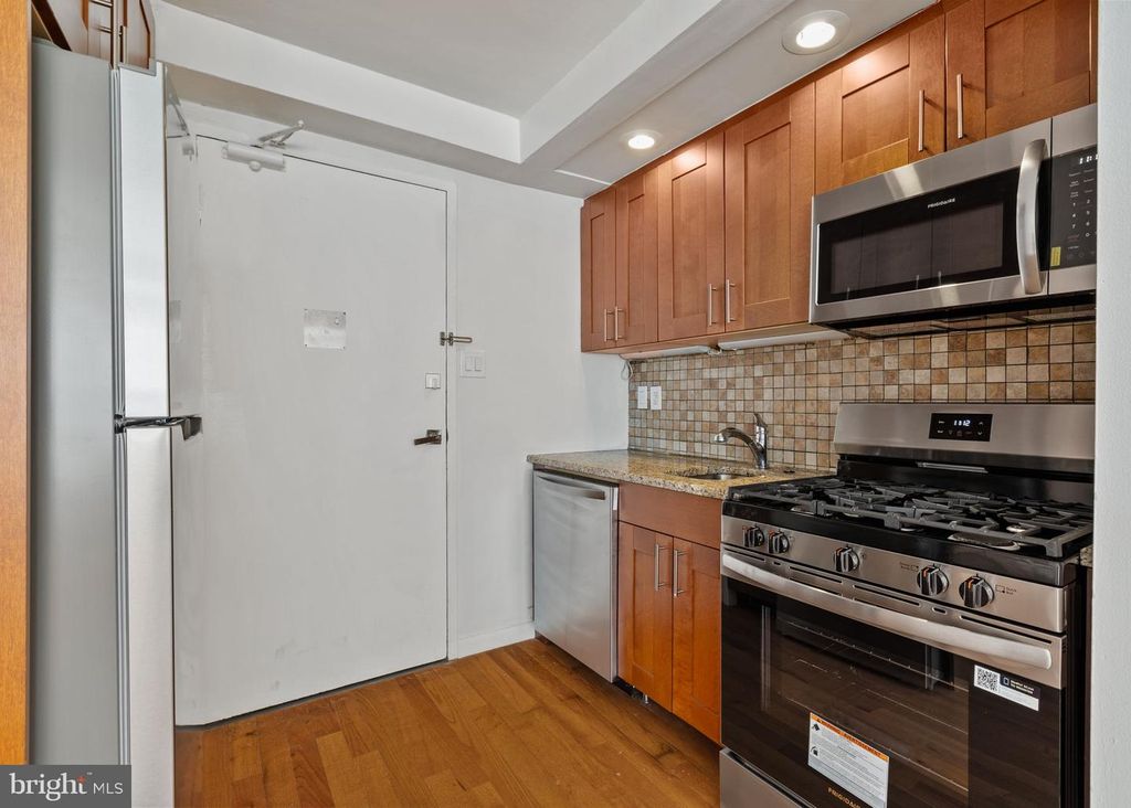1810 RITTENHOUSE SQ #410, PHILADELPHIA, PA 19103 — photo 2