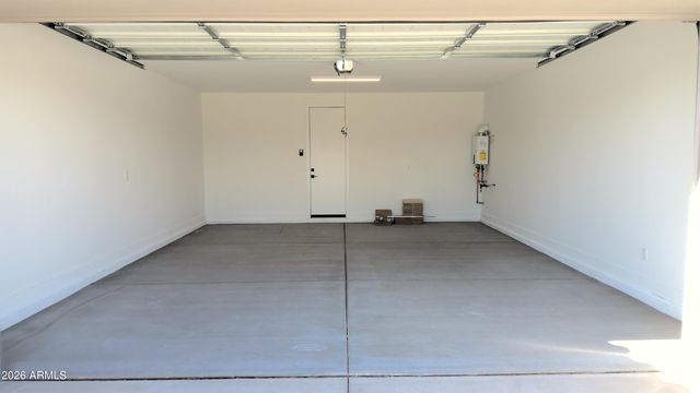 15212 W GRAY FOX Trail, Surprise, AZ 85387