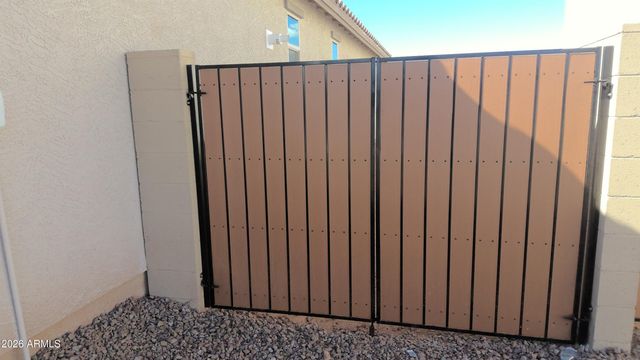 15212 W GRAY FOX Trail, Surprise, AZ 85387