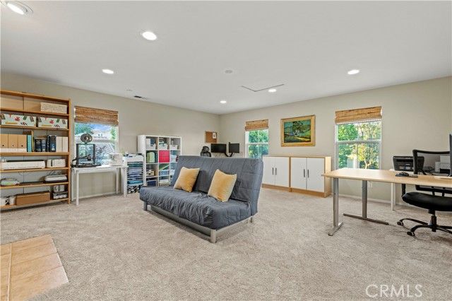 28238 Alton Way, Castaic, CA 91384