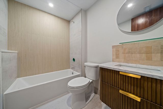 273 Havre 2, Boston, MA 02128