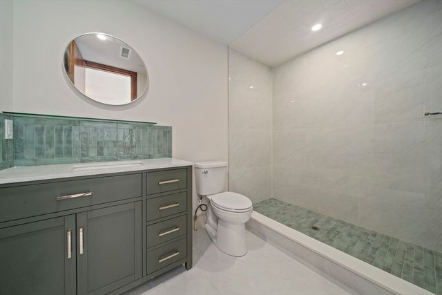 273 Havre 2, Boston, MA 02128