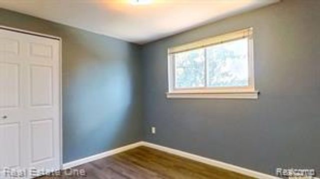 41744 Mae Wood Drive, Sterling Heights, MI 48313