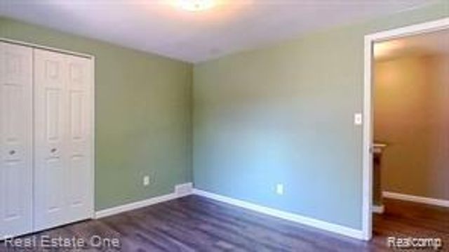 41744 Mae Wood Drive, Sterling Heights, MI 48313