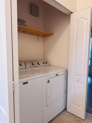 2723 VIA CAPRI 825, Clearwater, FL 33764