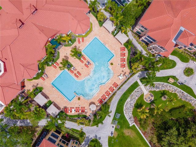 2723 VIA CAPRI 825, Clearwater, FL 33764