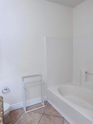 2723 VIA CAPRI 825, Clearwater, FL 33764