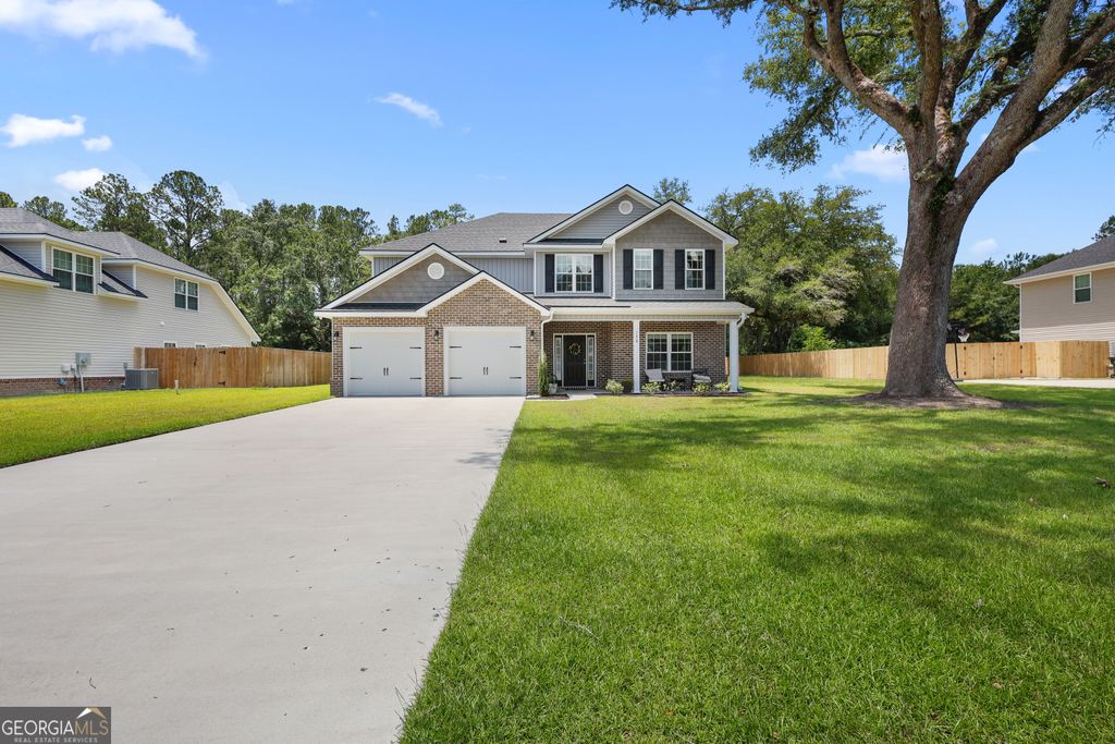 120 Baker Field Lane SE, Ludowici, GA 31316