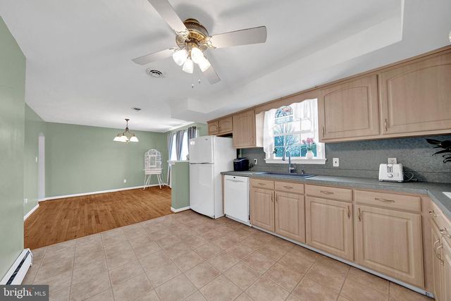 88 WOOSAMONSA RD, Pennington, NJ 08534