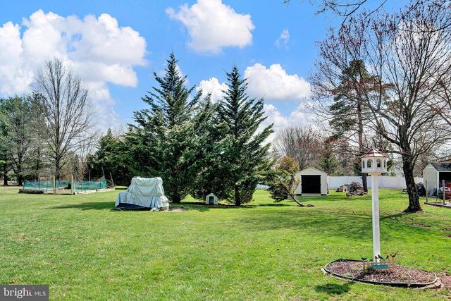88 WOOSAMONSA RD, Pennington, NJ 08534