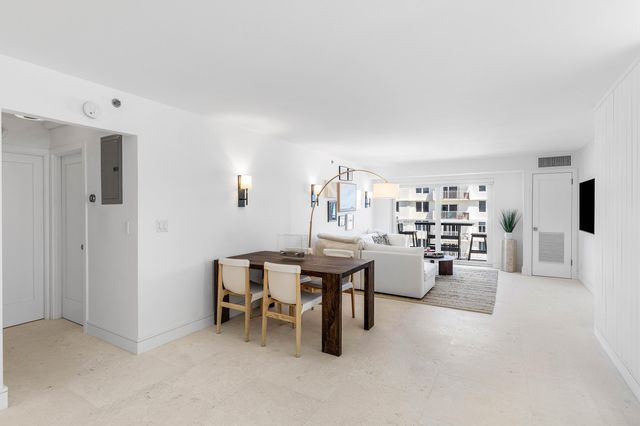 3301 S Ocean Boulevard 810, Highland Beach, FL 33487