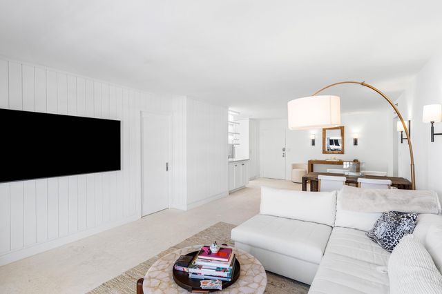 3301 S Ocean Boulevard 810, Highland Beach, FL 33487