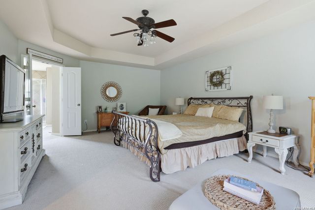 5830 Holbrook Way, San Antonio, TX 78253