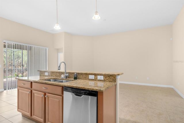 1392 PALMETTO DUNES STREET, Davenport, FL 33896