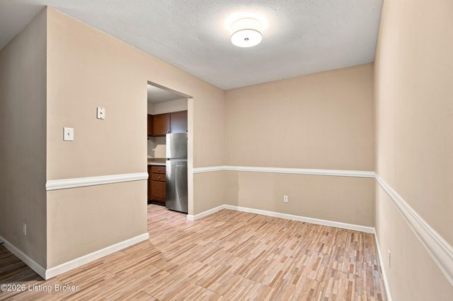 221 N Clifton Ave 14, Louisville, KY 40206