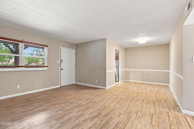 221 N Clifton Ave 14, Louisville, KY 40206