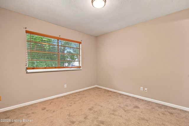 221 N Clifton Ave 14, Louisville, KY 40206