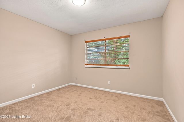 221 N Clifton Ave 14, Louisville, KY 40206