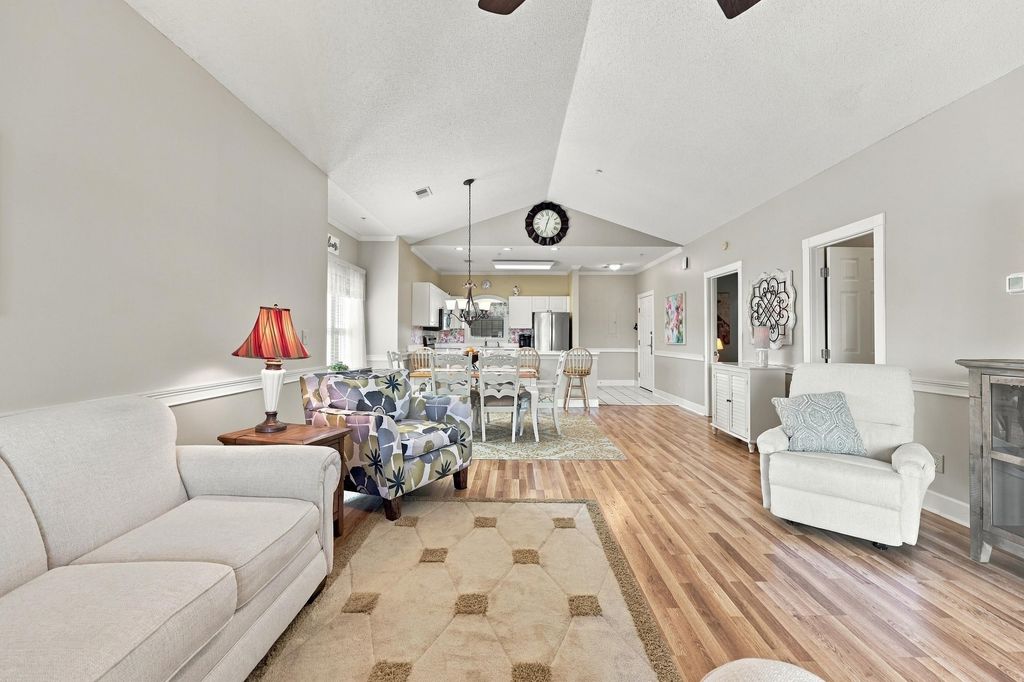 4846 Carnation Cir Apt 305, Myrtle Beach, SC 29577 — photo 4