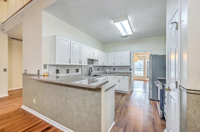 8522 Long Meadow Drive, North Charleston, SC 29420