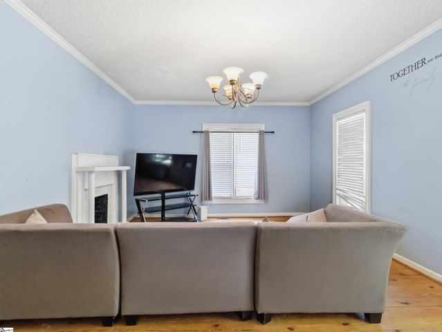8768 Highway 92, Enoree, SC 29335