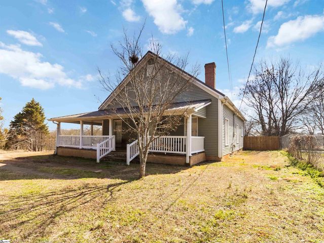 8768 Highway 92, Enoree, SC 29335