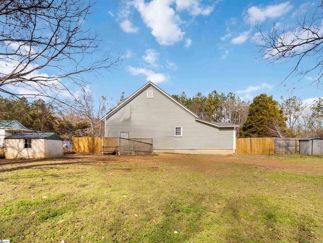 8768 Highway 92, Enoree, SC 29335