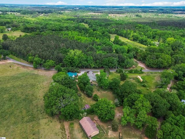 8768 Highway 92, Enoree, SC 29335