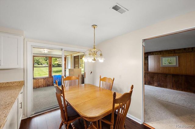 5011 Cecelia Ann Avenue, Clarkston, MI 48346