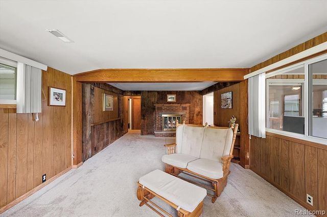 5011 Cecelia Ann Avenue, Clarkston, MI 48346