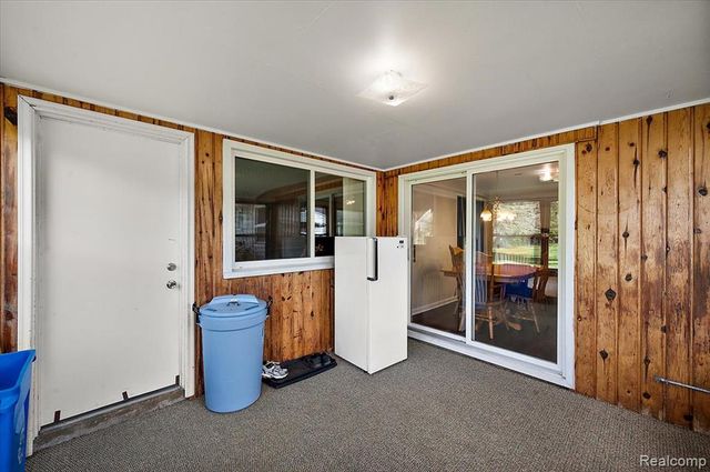 5011 Cecelia Ann Avenue, Clarkston, MI 48346