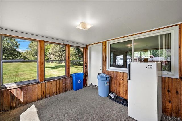 5011 Cecelia Ann Avenue, Clarkston, MI 48346