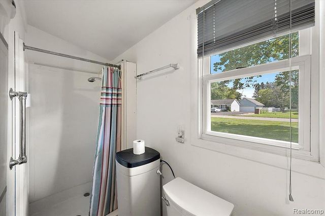 5011 Cecelia Ann Avenue, Clarkston, MI 48346