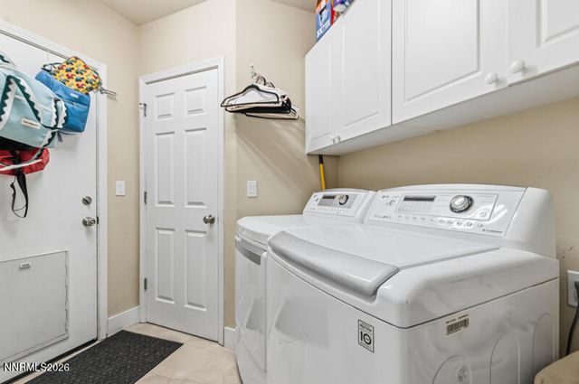 6501 Lonnie Court, Sparks, NV 89436