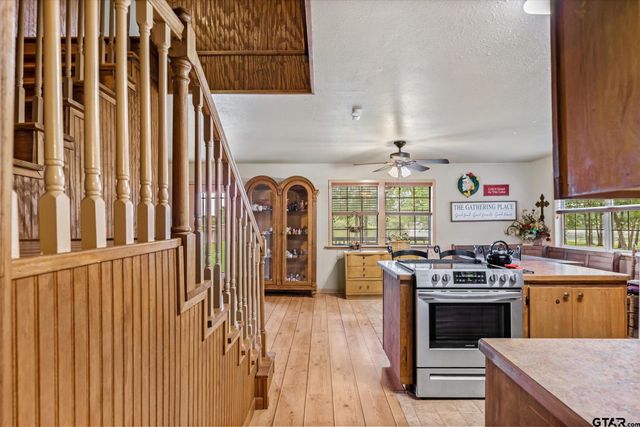 310 North Lake Drive, Murchison, TX 75778