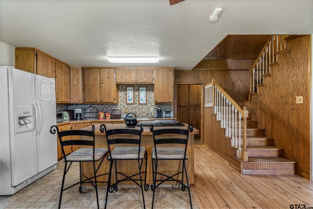 310 North Lake Drive, Murchison, TX 75778
