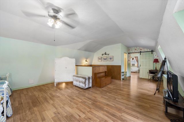 310 North Lake Drive, Murchison, TX 75778