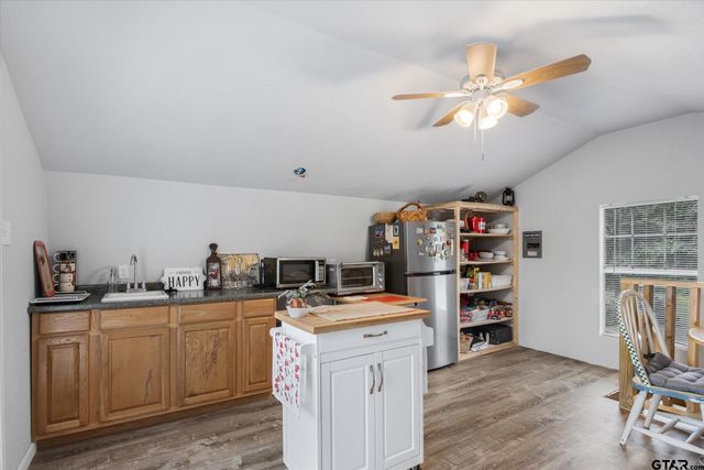 310 North Lake Drive, Murchison, TX 75778