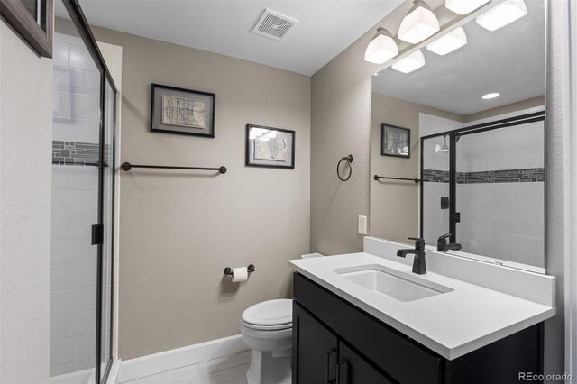 8480 Arapahoe Peak Street, Littleton, CO 80125