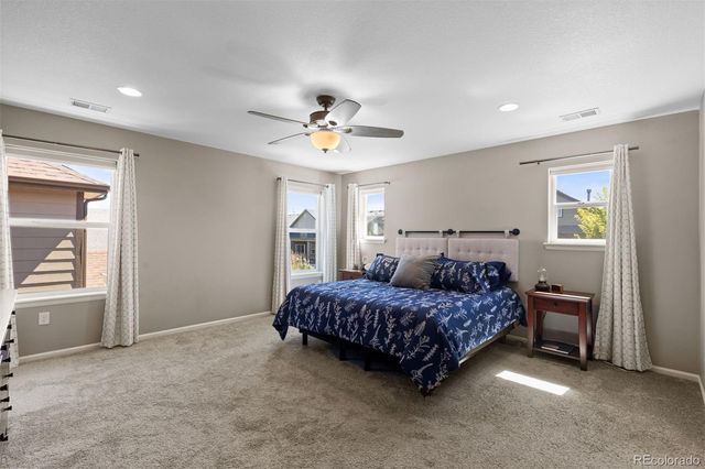 8480 Arapahoe Peak Street, Littleton, CO 80125