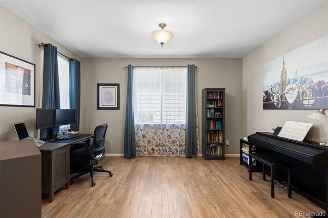 8480 Arapahoe Peak Street, Littleton, CO 80125