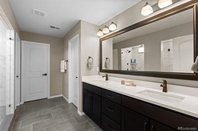 8480 Arapahoe Peak Street, Littleton, CO 80125