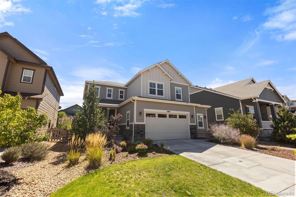 8480 Arapahoe Peak Street, Littleton, CO 80125