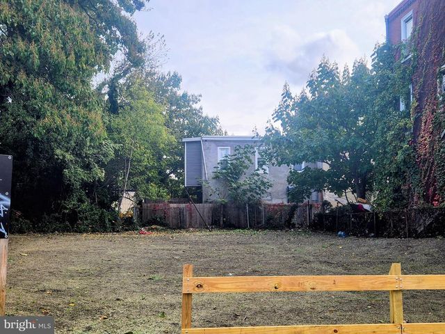 2805 N BROAD ST, Philadelphia, PA 19132