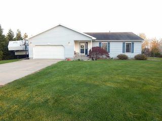 2880 E Fisher Road, Bay City, MI 48706