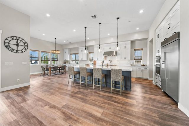 3918 Skyline Dr, Rocklin, CA 95677