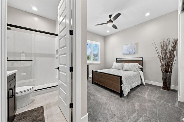 3918 Skyline Dr, Rocklin, CA 95677
