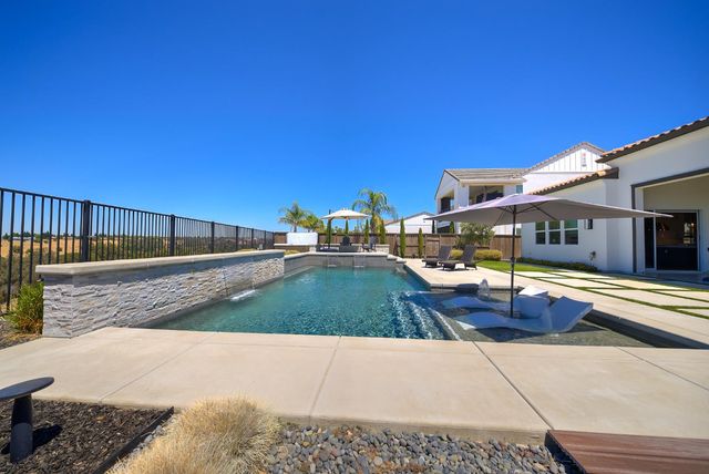3918 Skyline Dr, Rocklin, CA 95677
